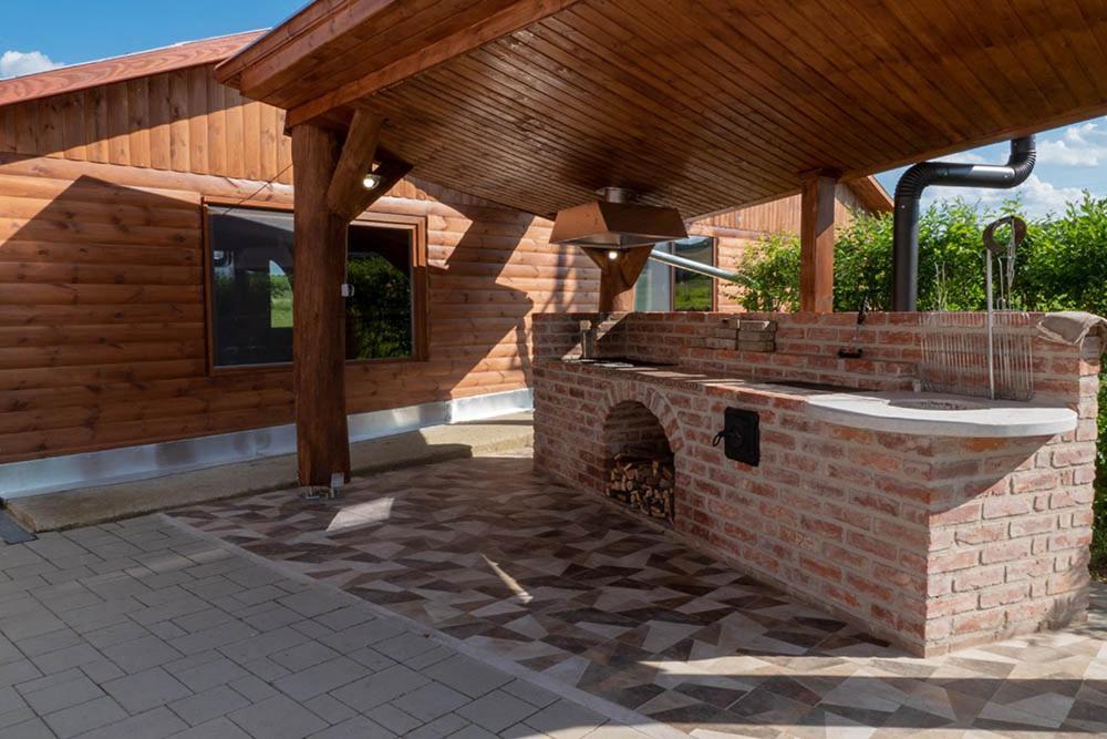Bed and Breakfast Alsoszuha Lovas Vendeghaz Exterior foto